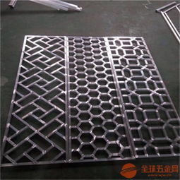 重慶木紋鋁花格訂做 氟碳鋁花格與噴涂鋁窗花在外墻裝飾中的卓越應用